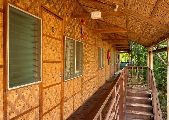 Panglao Chocolate Hills Hostel