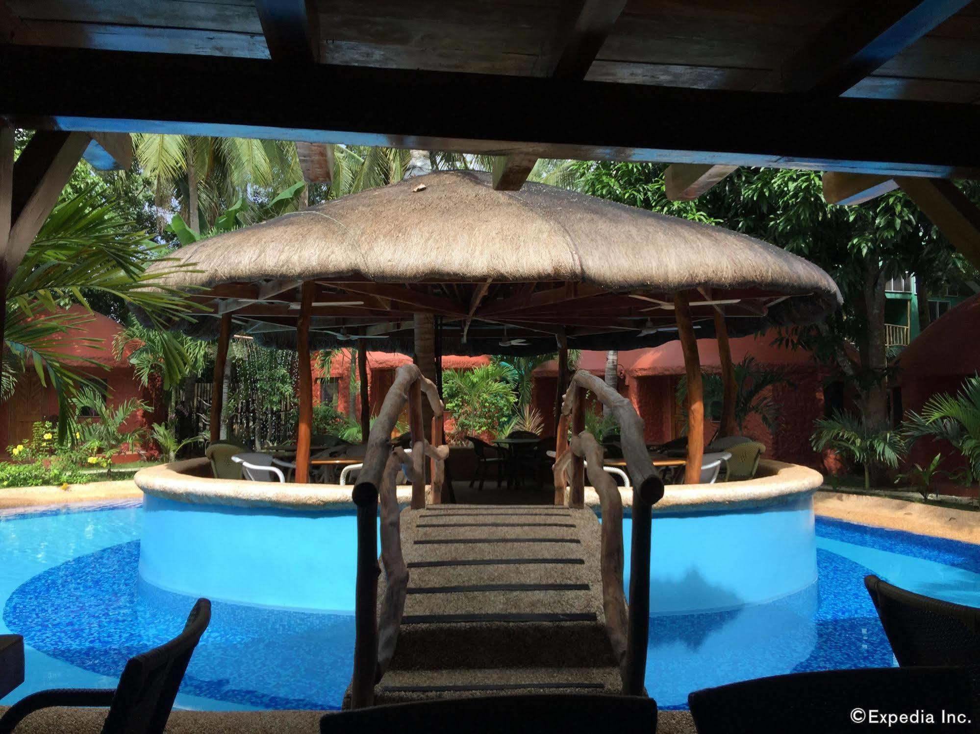 Chocolate Hills 3*