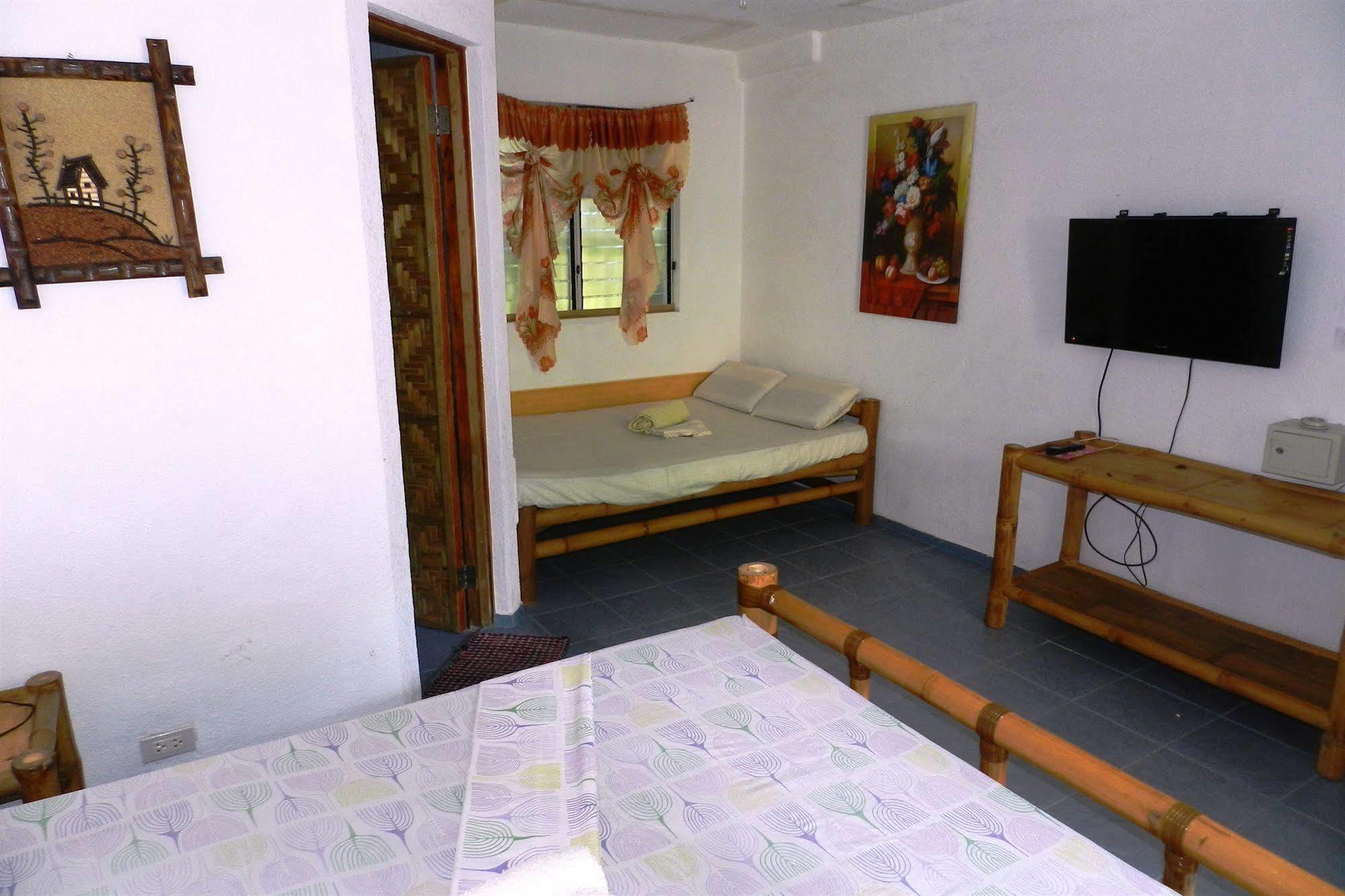 Chocolate Hills Resort Panglao